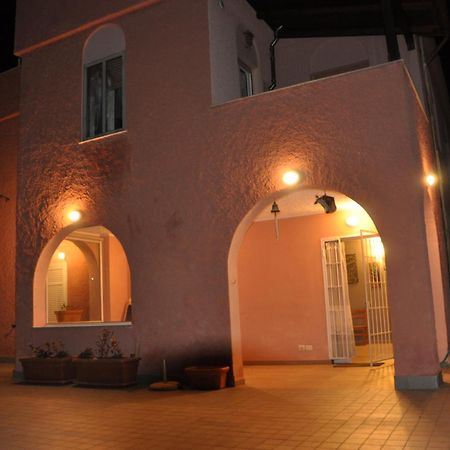 Villa Paolina Ceriale - App. 6 Posti エクステリア 写真