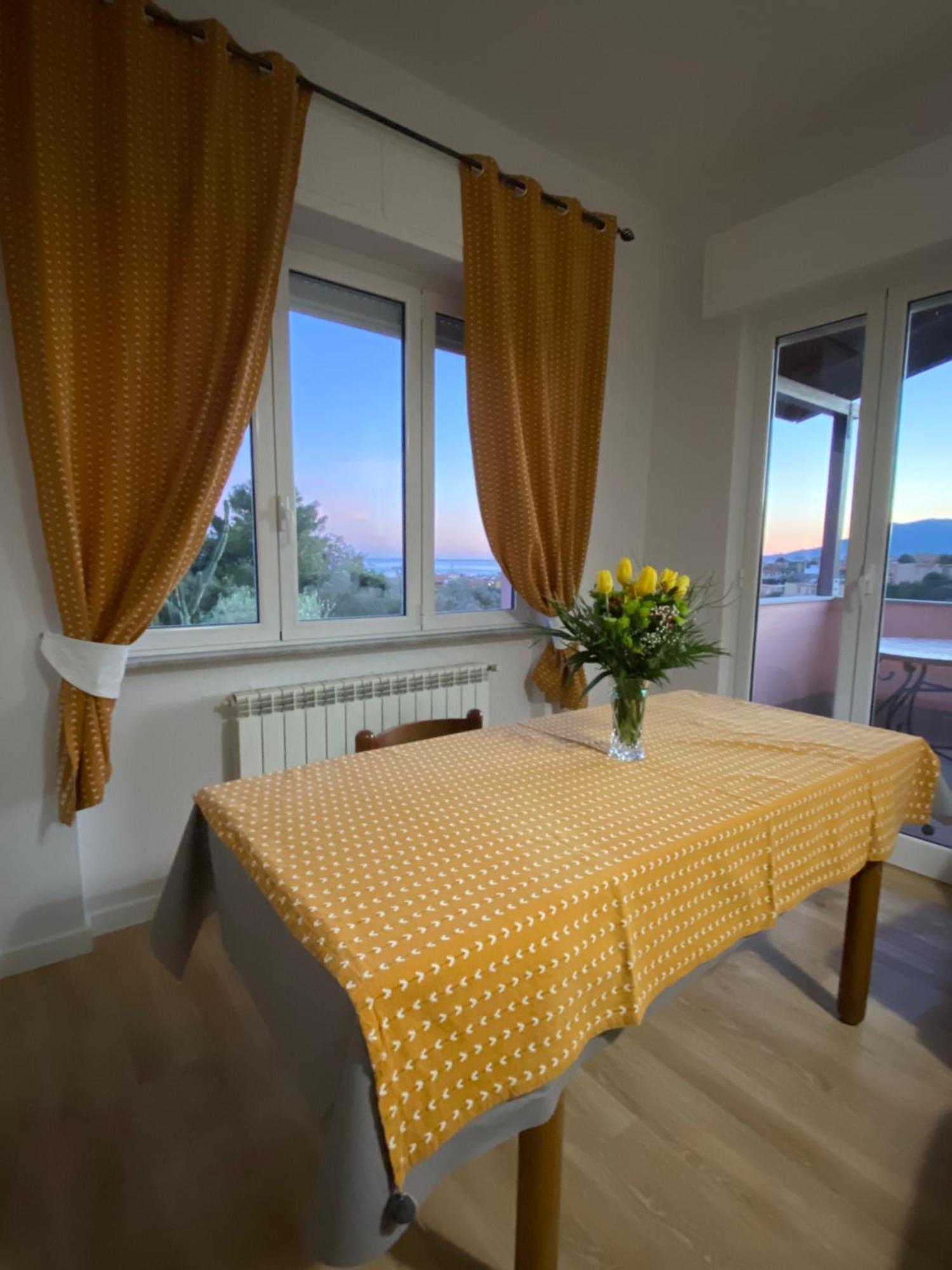Villa Paolina Ceriale - App. 6 Posti エクステリア 写真